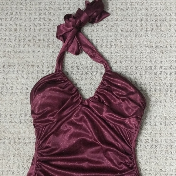 City Triangles | Red Glitter Halter Ruffle Dress - Picture 5 of 7